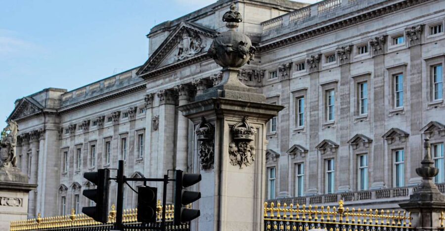 Royal London: from Tudors & Stuarts to Windsors Walking Tour - Key points to know before you book