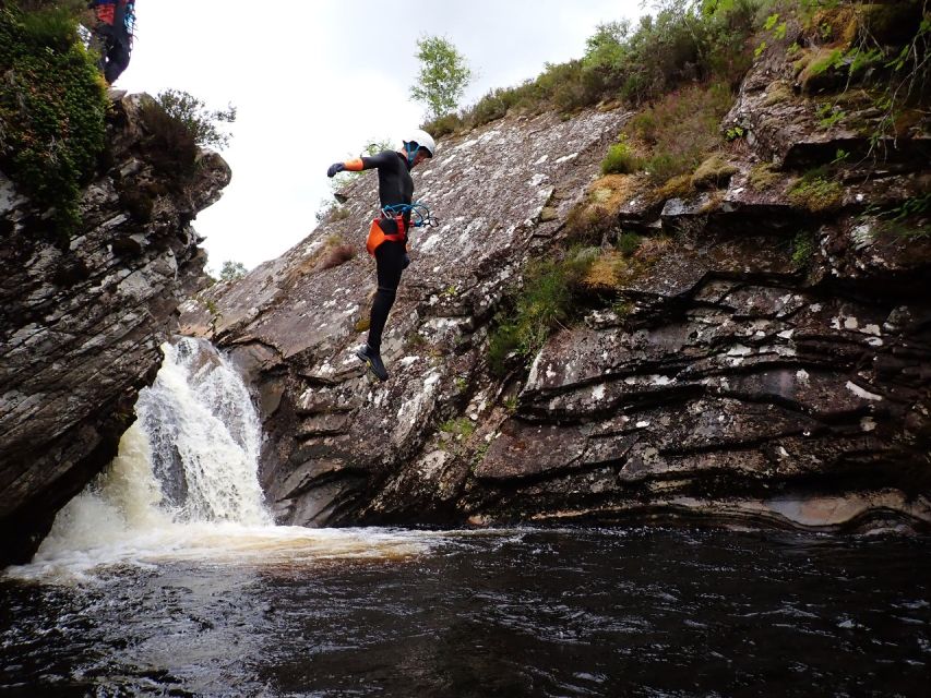 Roybridge, Lochaber: CANYONING - Laggan Canyon - The double waterfall abseil