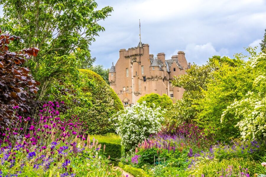 Scottish Highlands 4-Day Castle Tour From Edinburgh - Who should book this castle tour?