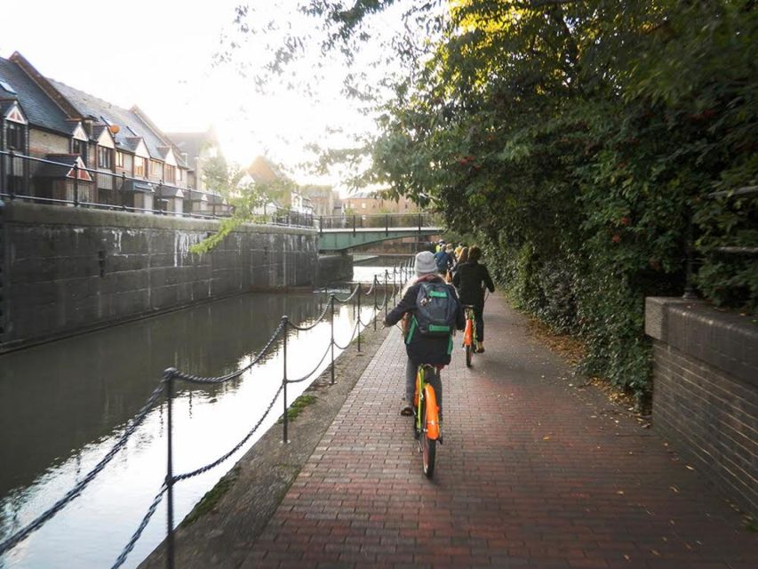 Secret London Tour by Bike - Starting at Waterloo and finding the meeting point