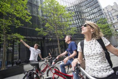 Secrets of London Bike Tour: Thames, Tower Bridge & Market
