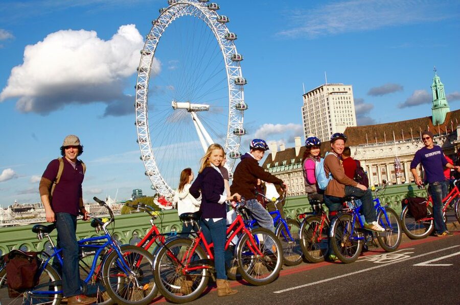 Secrets of London Bike Tour: Thames, Tower Bridge & Market - Streets linked to Shakespeare, Dickens, and Chaucer
