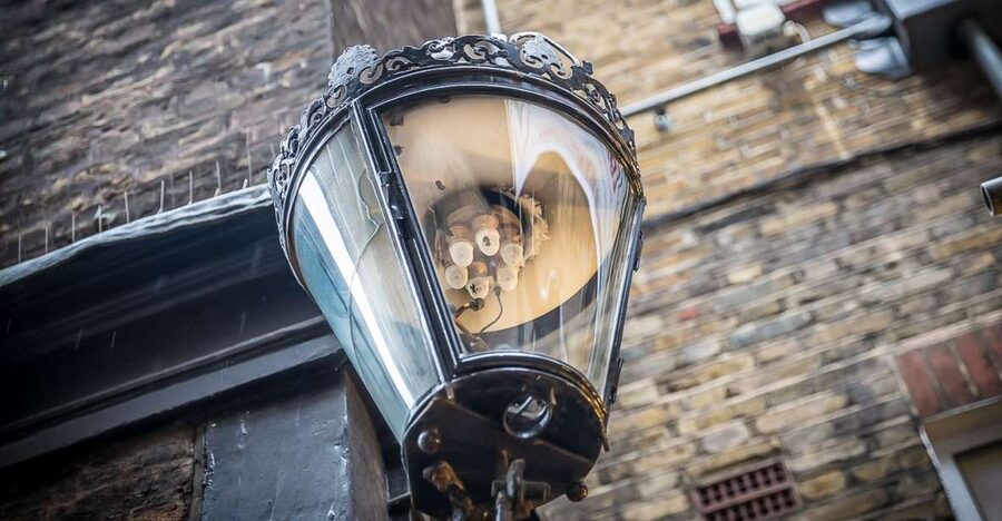 Secrets of London Walking Tour - The tiny police station most people miss