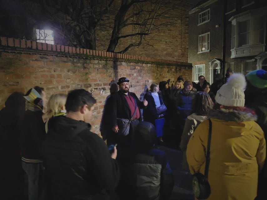 Shadows of York: Ghost Walk and Horrible History. - Key points to know before you book