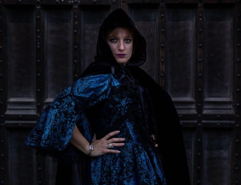 Shadows of York: Ghost Walk and Horrible History. - Setting off through York’s old centre