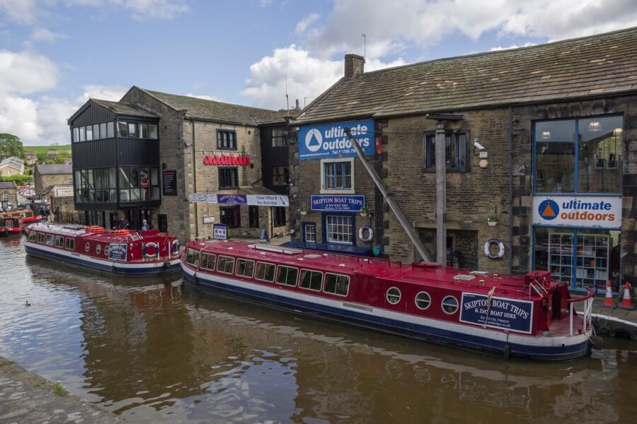 Skipton: 1-Hour Canal Cruise - What happens during the 60 minutes