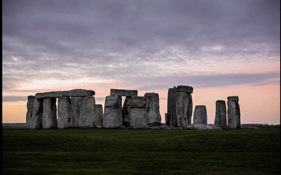 Southampton: Transport to London with 3 Sightseeing Stops - The driver can make or break the day