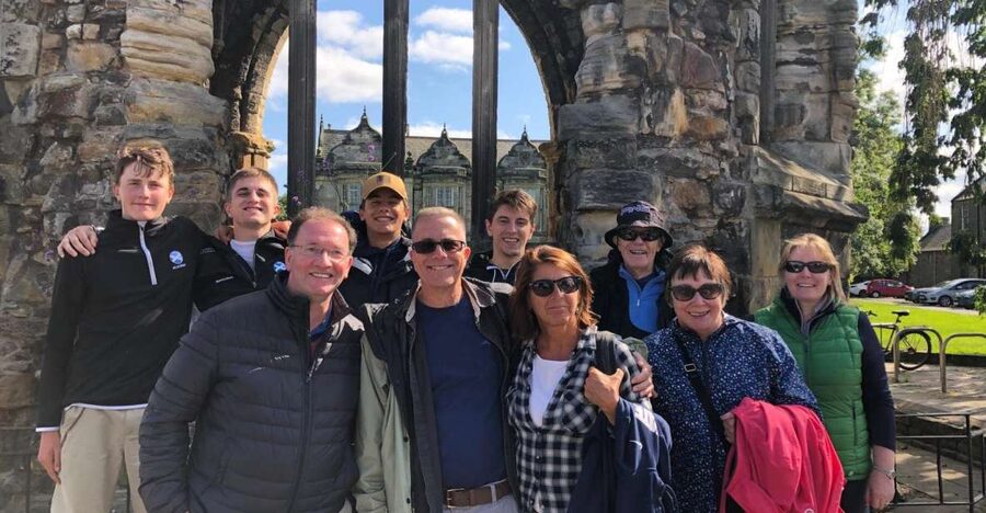 St Andrews: City Highlights Walking Tour with Cocktail - Golf at the Royal and Ancient
