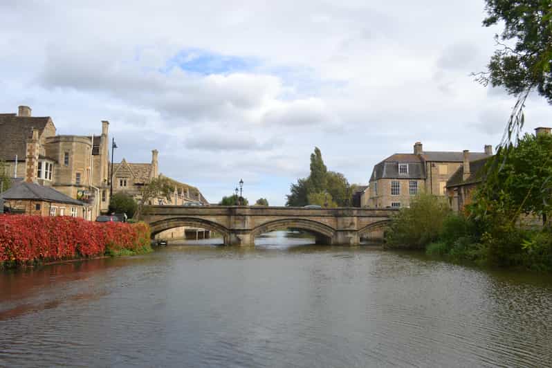 Stamford: Guided Walking Tour of Stamford - Key points to know before you book