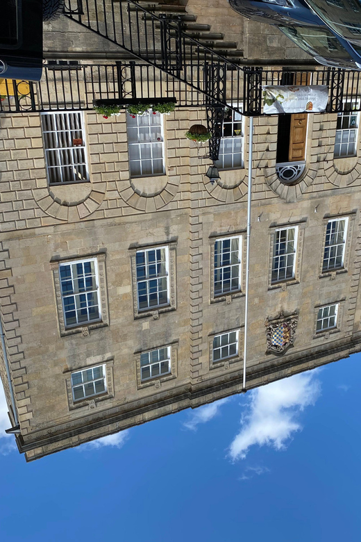 Stamford: Guided Walking Tour of Stamford - Guide style and pace