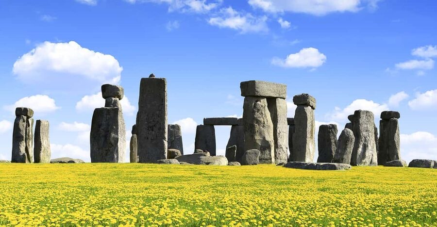 Stonehenge, Bath, Windsor and Roman Baths London Day Tours - Food, weather, and what to pack