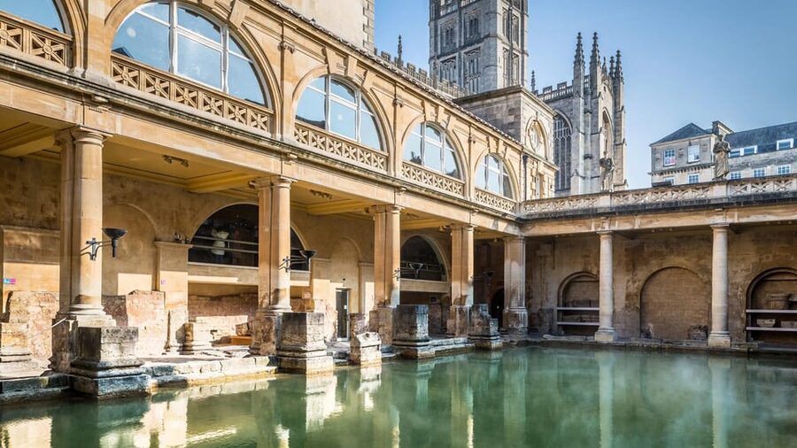 Stonehenge , Lacock , Roman Baths: Private Tour - The people who will get the most from this tour