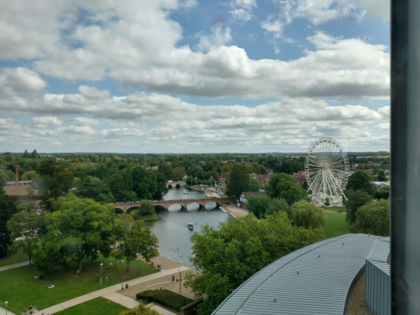Stratford-Upon-Avon: The Famous Walk Talk Show - River Avon views and the feel of the walk