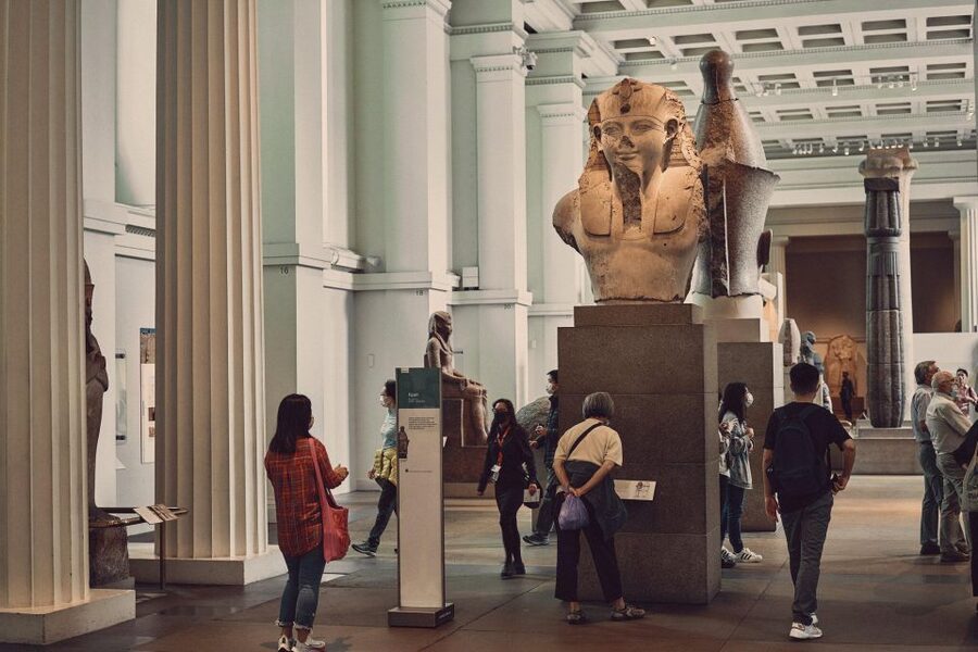 The British Museum London: Private Guided Tour - 3 hour - Chinese art and the wider world