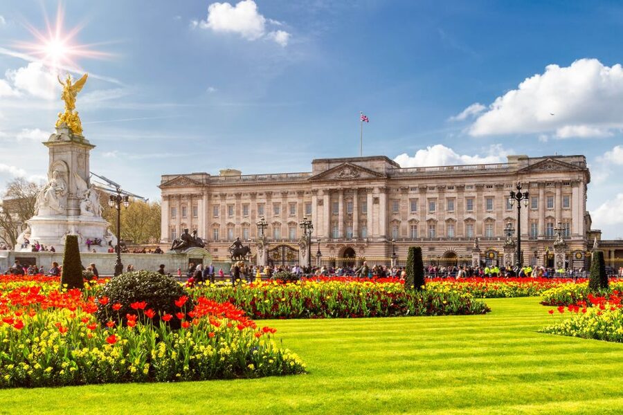 The Changing of the Guard Experience with Thames Boat ride - Lancaster House, Buckingham Palace, and Clarence House