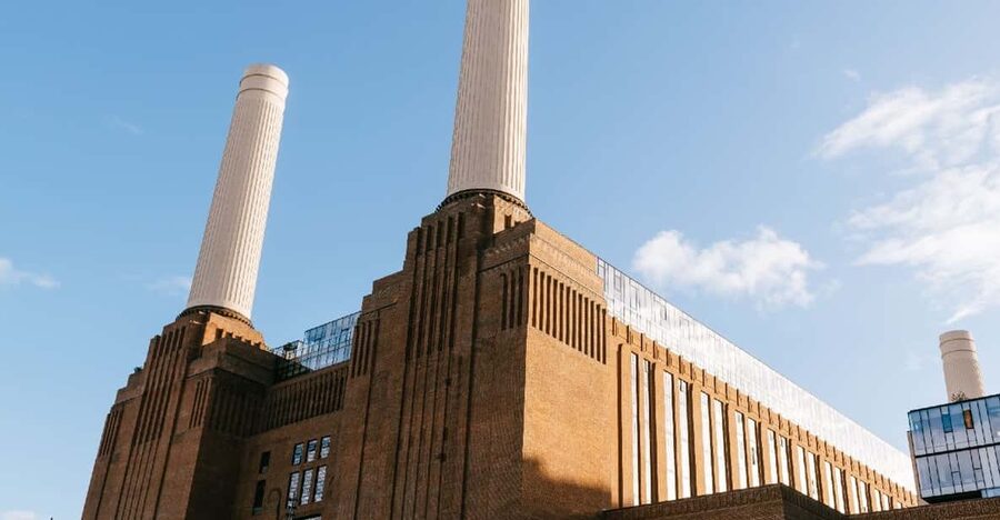 The Chimney Lift at Battersea Power Station - Generate power before you go up