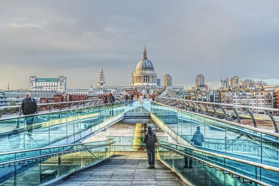 The most complete and exclusive Harry Potter tour in London - Leadenhall Market and the road to the City