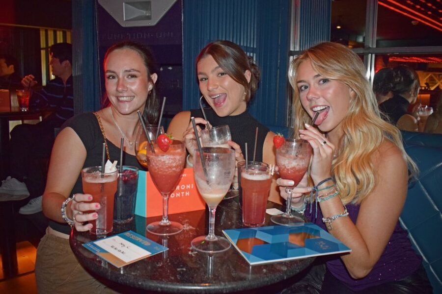 The Original Shoreditch Pub Crawl London - The social side works best for solo visitors