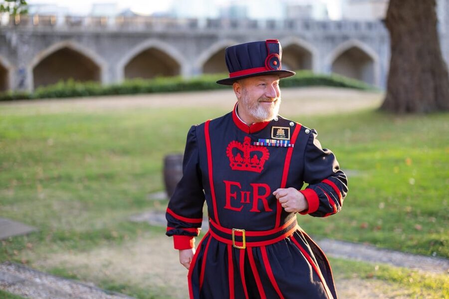 Tower of London: After-Hours Tour with Ceremony of the Keys - The Ceremony of the Keys after the public has gone