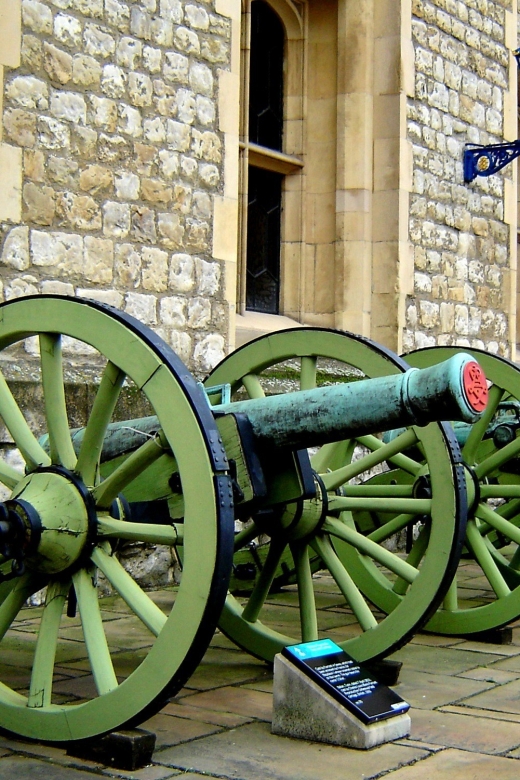 Tower of London and Tower Bridge Private Tour - Why this private Tower tour works so well
