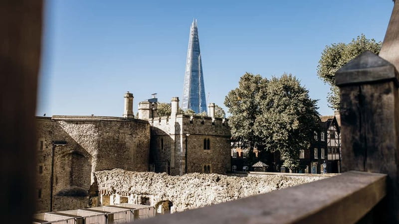 Tower of London Tour with Crown Jewels, plus River Cruise - The torture displays and final days