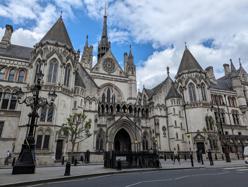 Turmoil, Templars, Oliver Twist: London's Squalor & Splendor - Staple Inn, Hatton Garden, and streets with working histories
