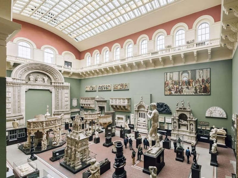 Victoria and Albert Museum London Private Guided Tour 3 hour - The First Look: Architecture and Design