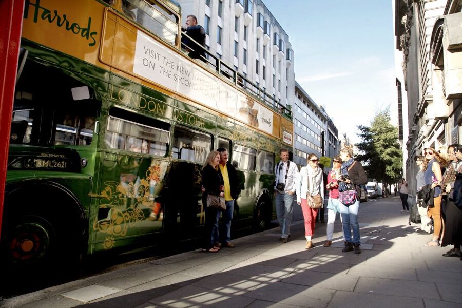 Vintage Double Decker Bus Tour & Thames River Cruise - Who gets the best value from $83
