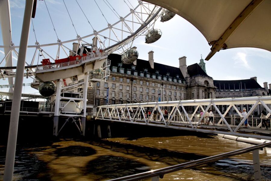 Vintage Double Decker Bus Tour & Thames River Cruise - Starting at Victoria Coach Station
