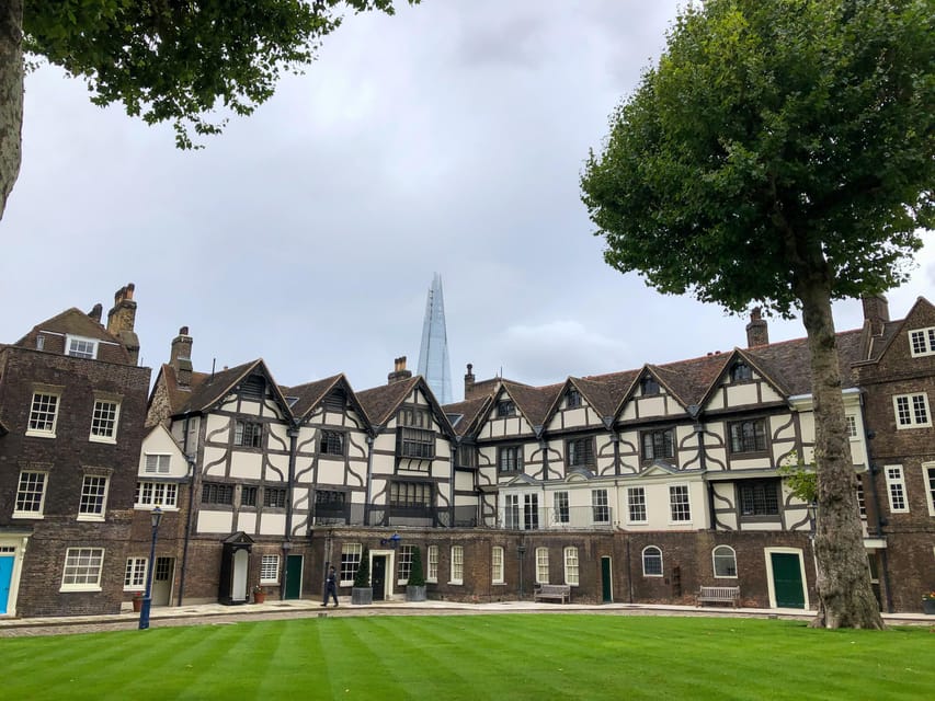 VIP Tower of London Beefeater Meet & Greet and Royal London - Is $141 per person a fair price?