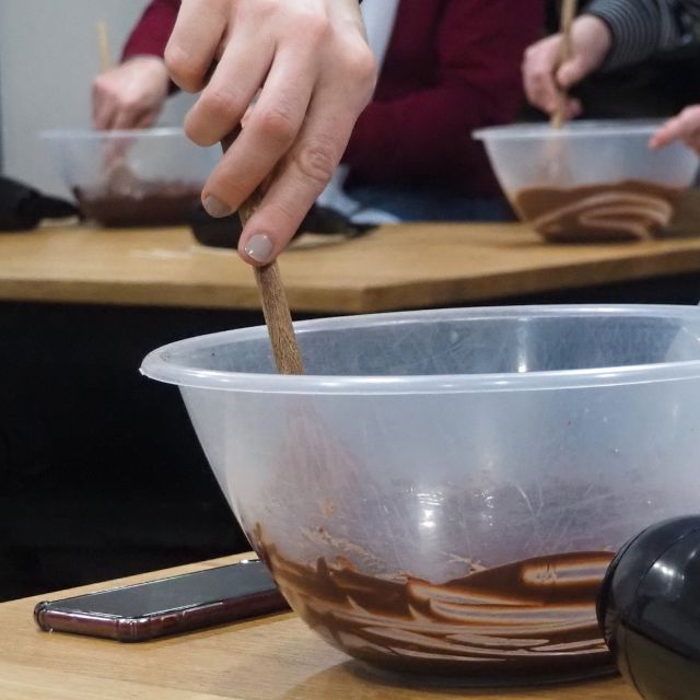 York: Chocolate Bar Making Workshop at York Cocoa Works - Waiting for the chocolate to set