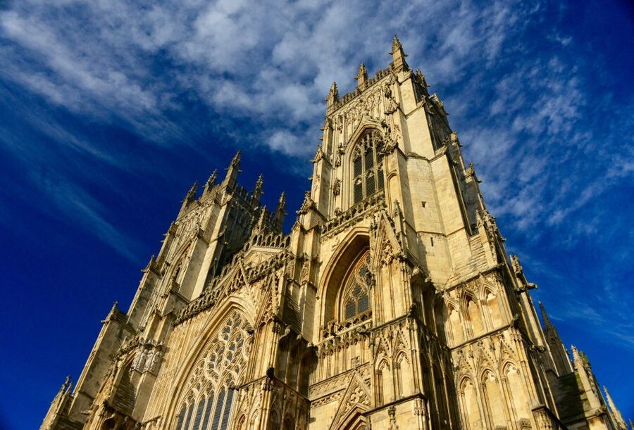 York: City Highlights Small Group Walking Tour - Guides who make the timeline easier to follow