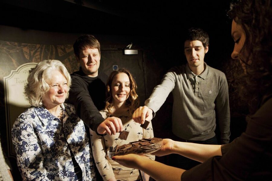 York's Chocolate Story: Guided Tour - Tasting Your Way Through the Displays